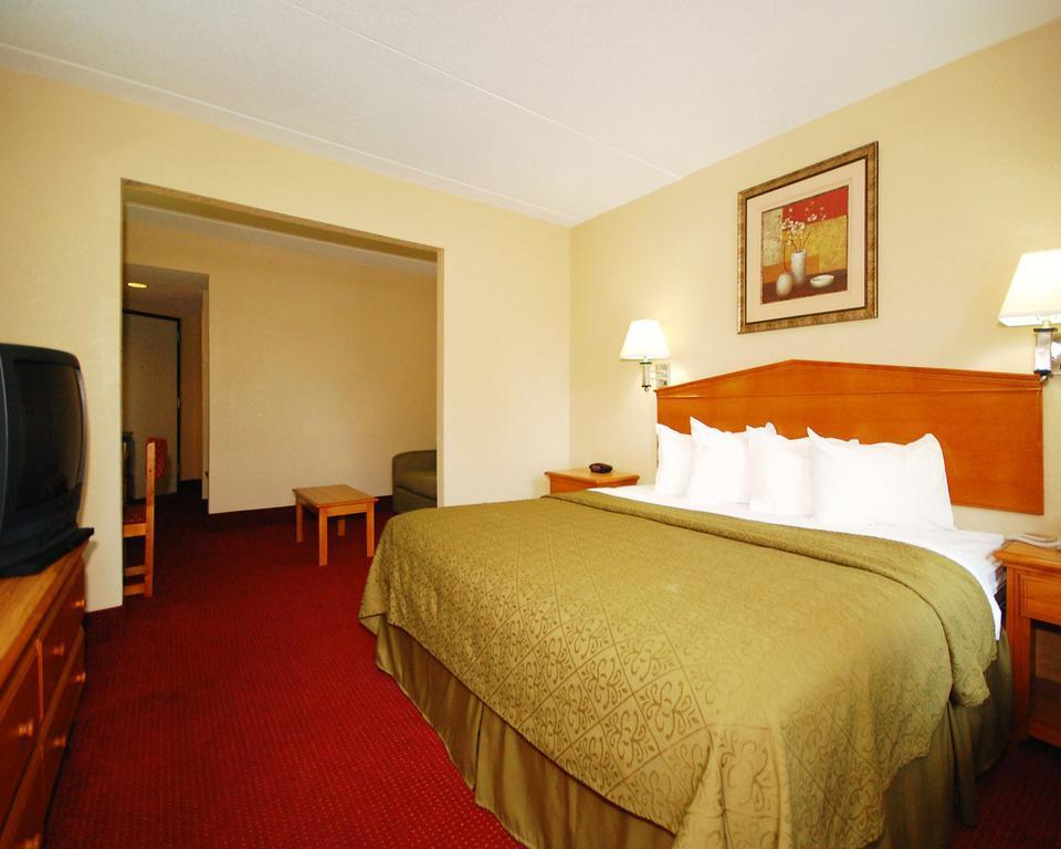 Quality Inn Selma - Smithfield Exterior photo