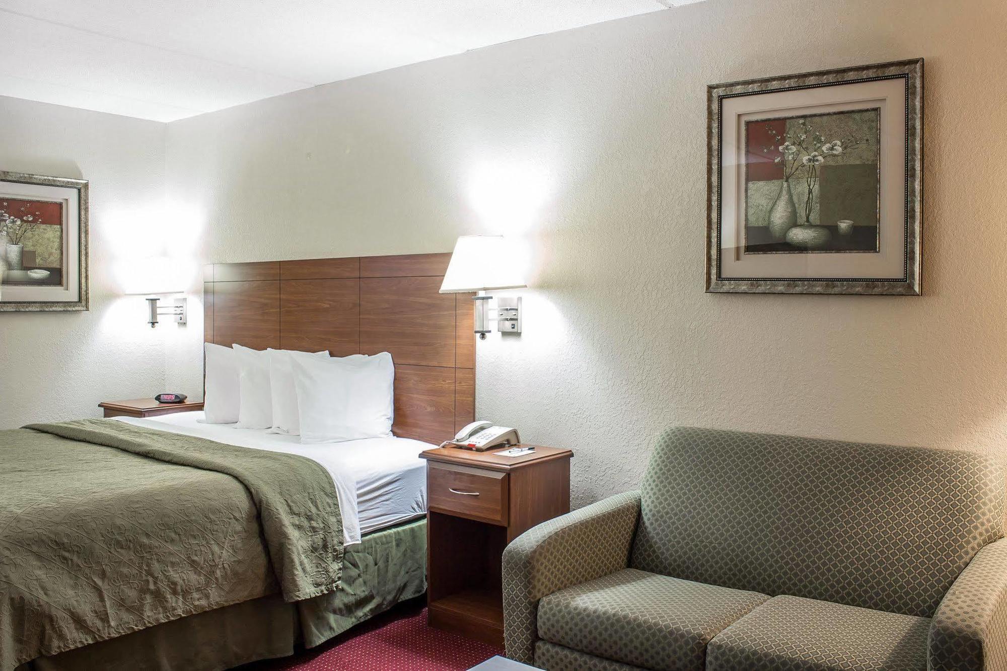 Quality Inn Selma - Smithfield Exterior photo